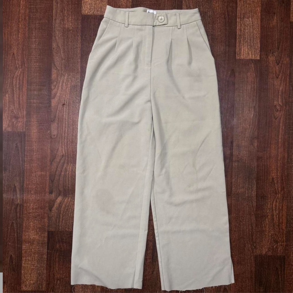 princess polly astrid sage green pants/trousers